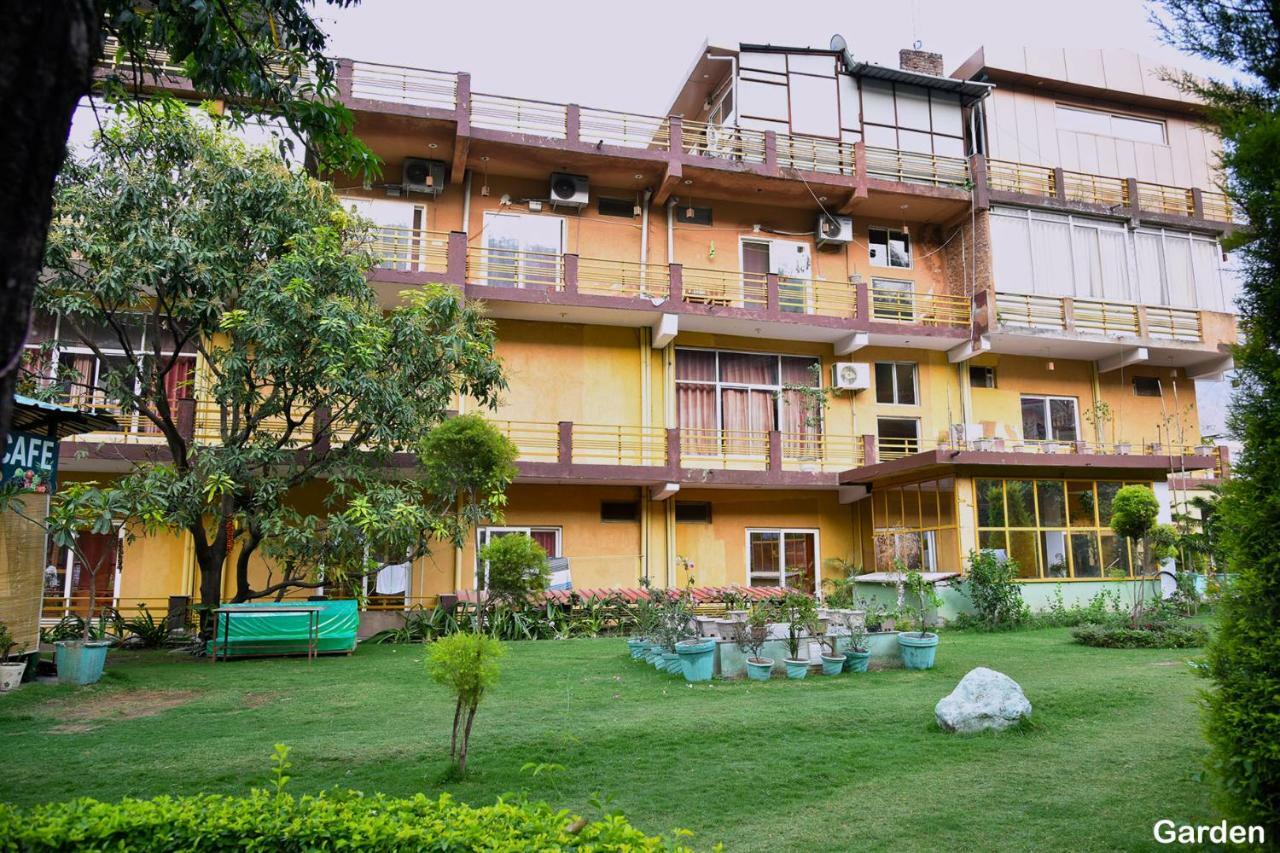 Yoga Resort Tapovan Rishīkesh Exteriör bild